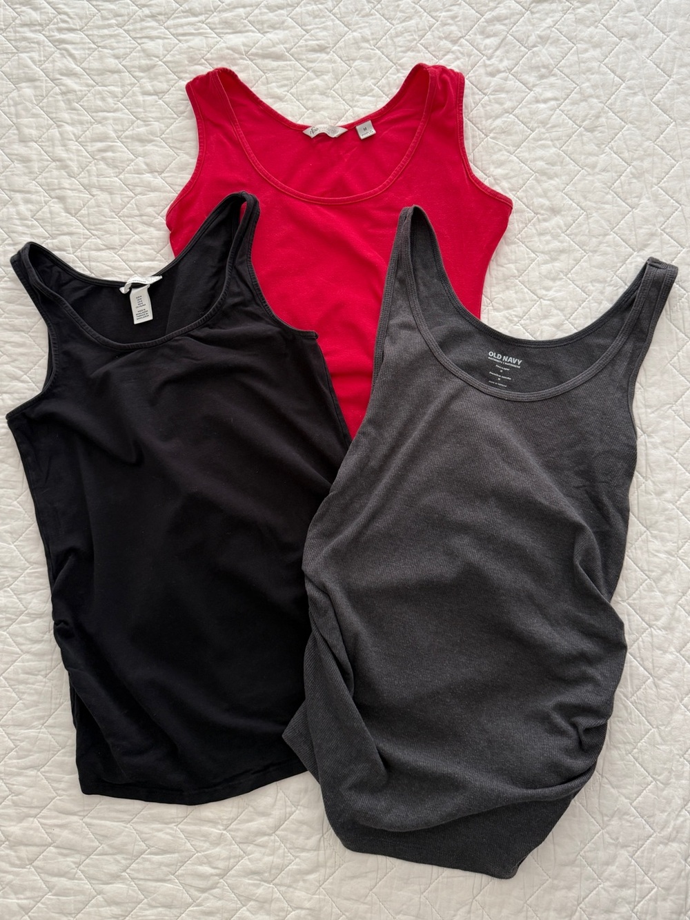 Bundle of 3 Maternity Tank Tops - size M (H&M Mama, Old Navy, Ripe Maternity)